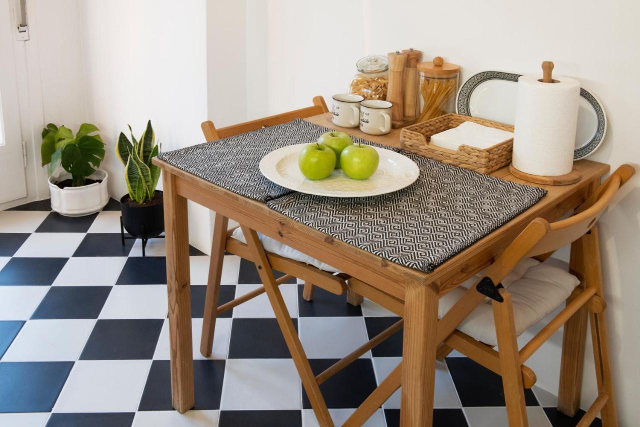 Spacious 82 M2 Two Bedroom Classy Apartment Near City Center Tessalónica Exterior foto