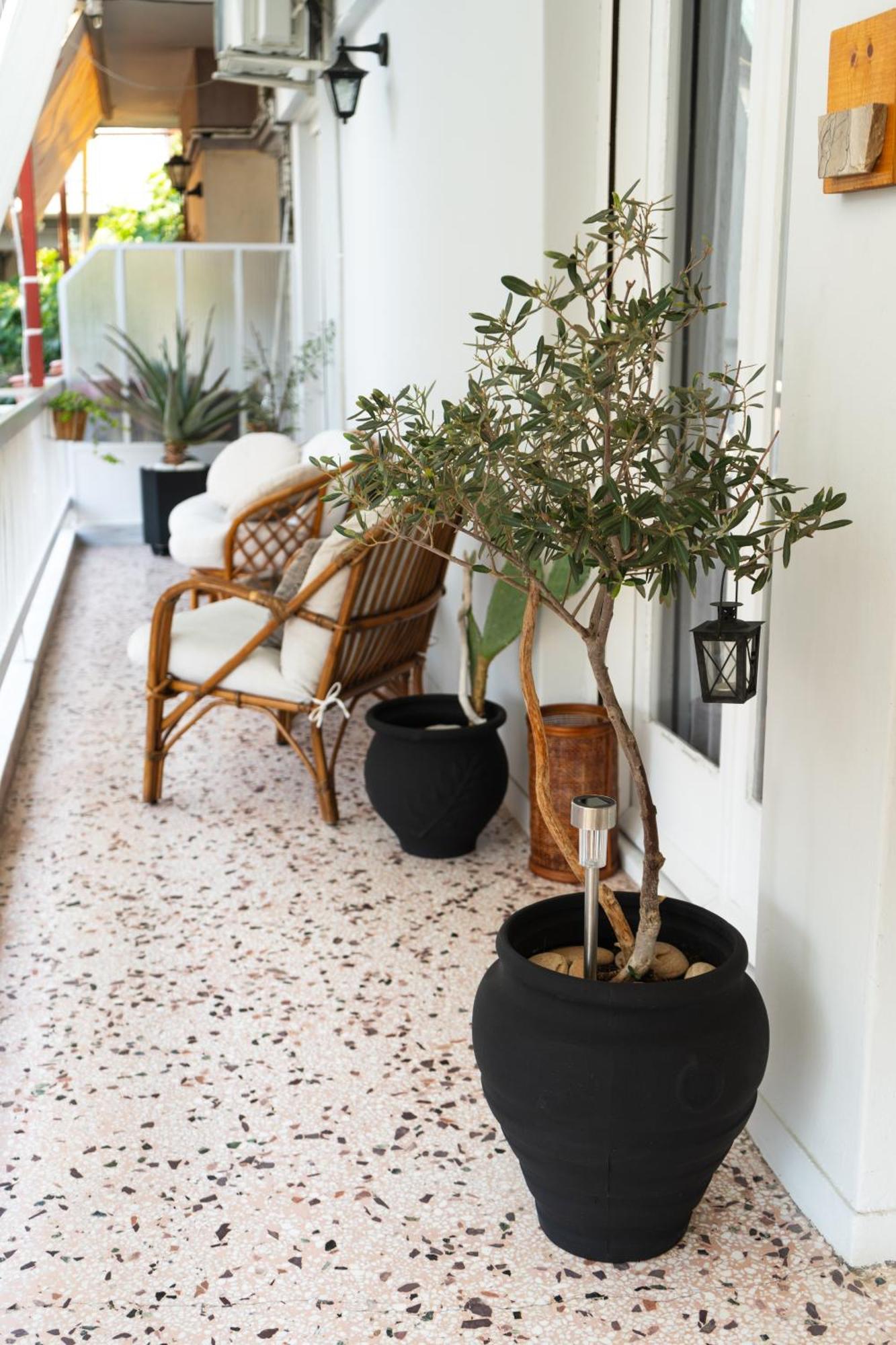 Spacious 82 M2 Two Bedroom Classy Apartment Near City Center Tessalónica Exterior foto